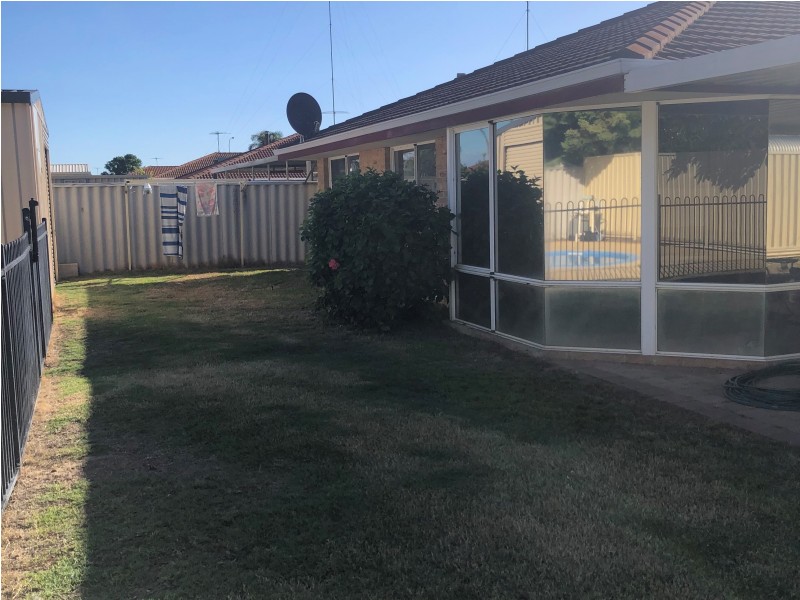 27 Recreation Drive, Eaton WA 6232