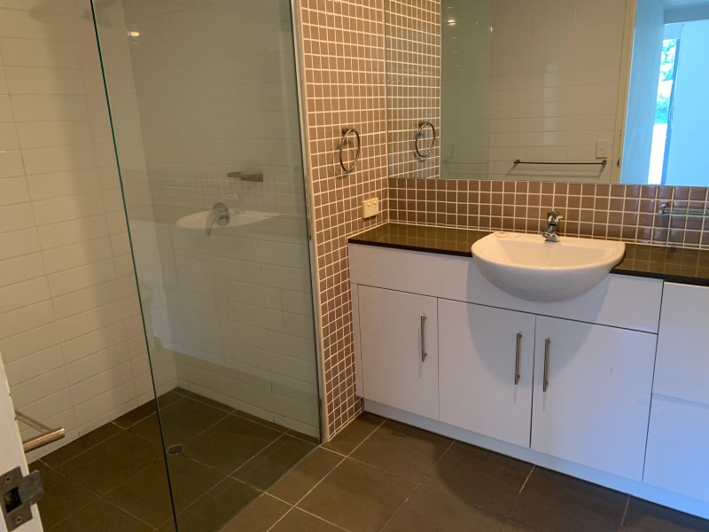 2014/1 Ocean Street, Burleigh Heads QLD 4220