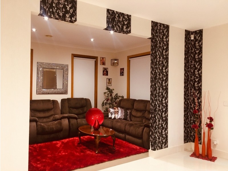 18 Georgetown Way, Officer VIC 3809