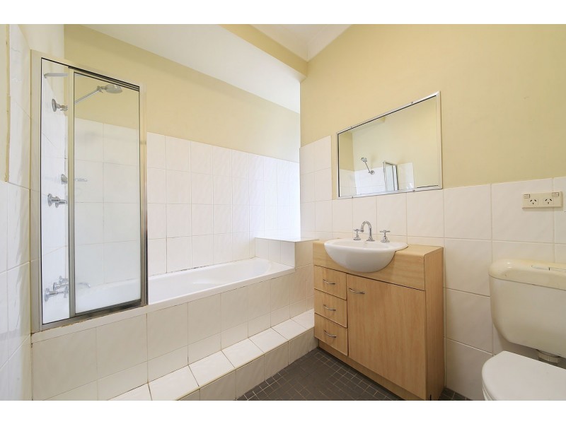 30 Peachtree Avenue, Constitution Hill NSW 2145