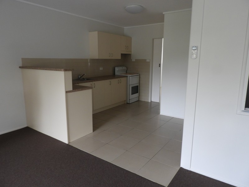 2/68 Oogar Street, Alexandra Headland QLD 4572