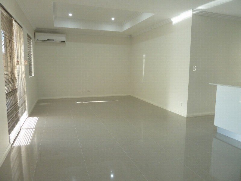 30 Balcombe Street, Westminster WA 6061