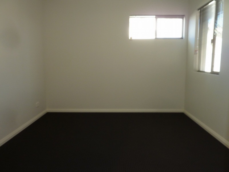 30 Balcombe Street, Westminster WA 6061