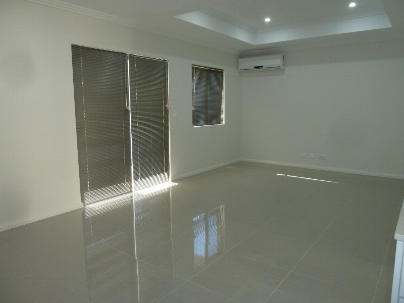 30 Balcombe Street, Westminster WA 6061