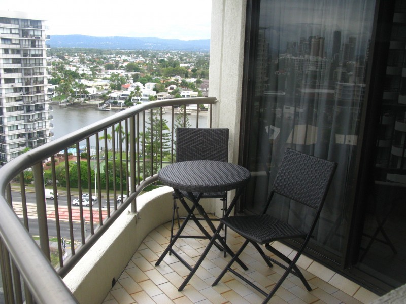 44 / 19 Aubrey Street, Surfers Paradise QLD 4217