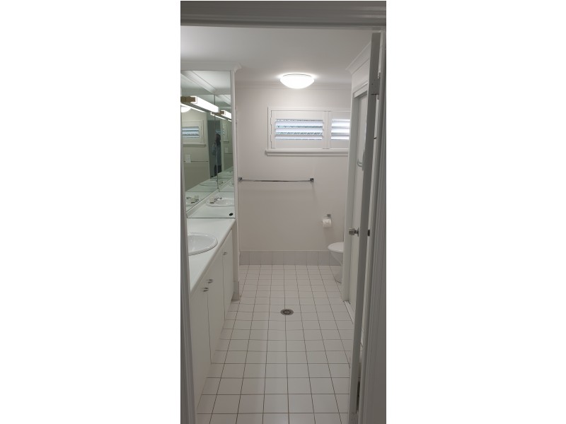 9/2-4 Springfield Crescent, Manoora QLD 4870