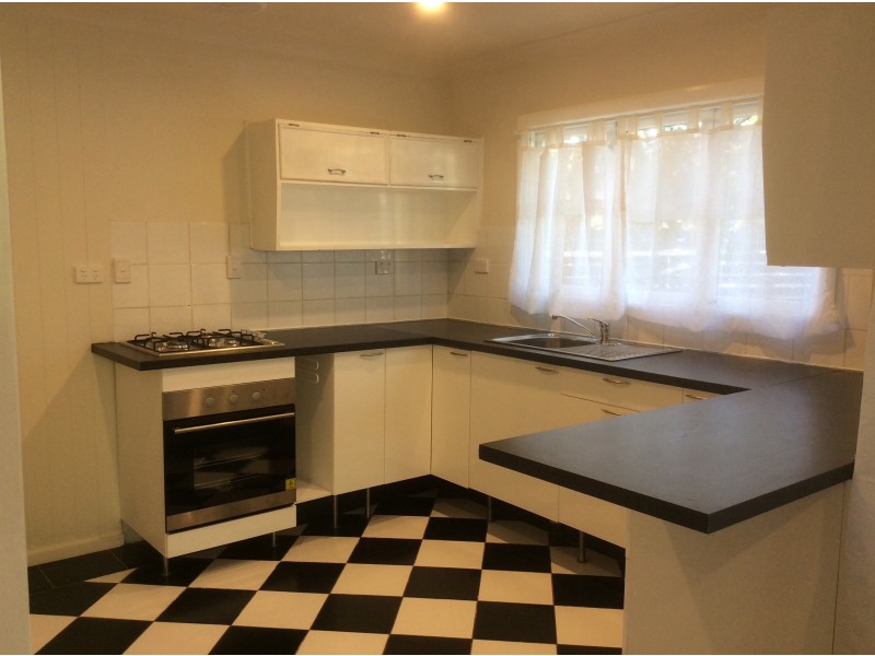 1/293 Ekibin Road East, Tarragindi QLD 4121