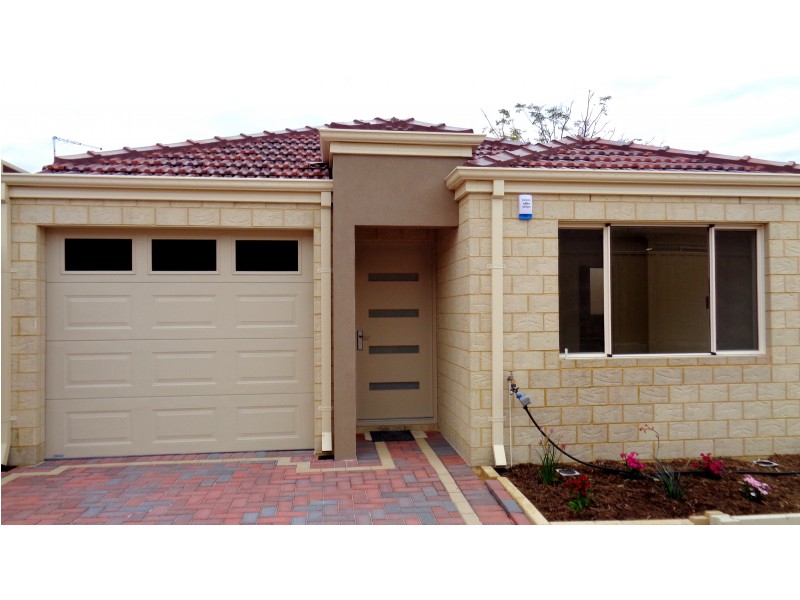 4 Debenham Street, Thornlie WA 6108