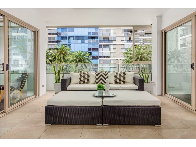1201/2 Sterling Circuit, Camperdown NSW 2050
