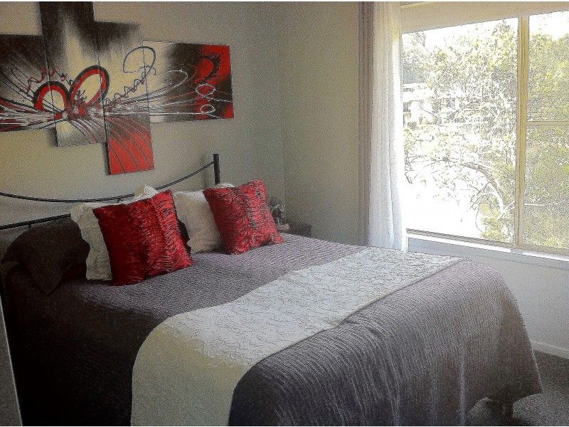 10 Lakeside Drive, Murwillumbah NSW 2484