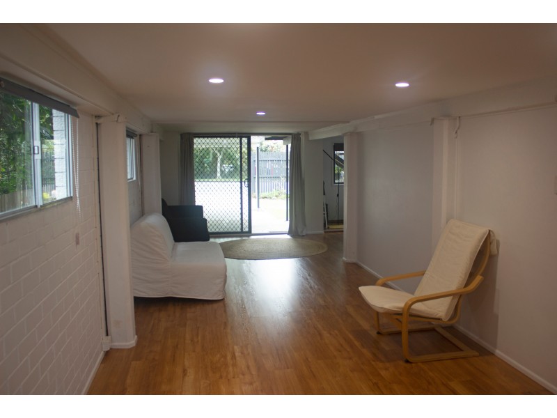 36 Hindes Street, Lota QLD 4179