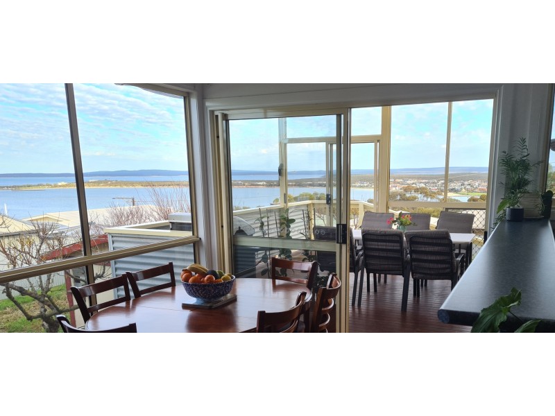 16 El Alamein Street, Port Lincoln SA 5606