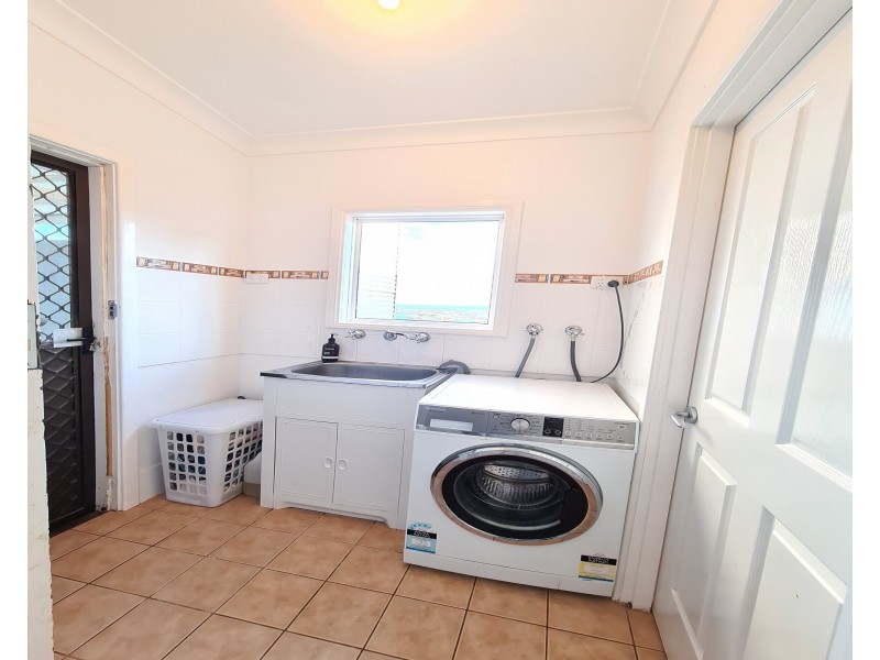 16 El Alamein Street, Port Lincoln SA 5606