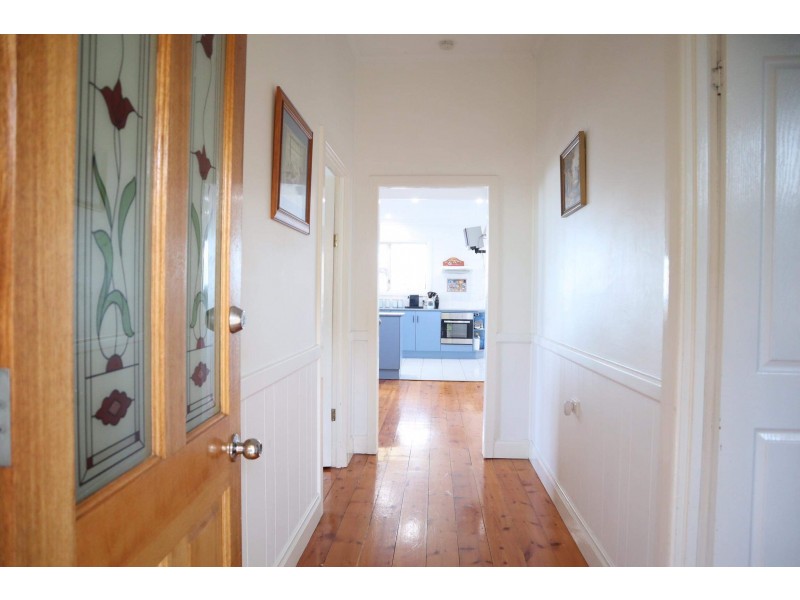 16 El Alamein Street, Port Lincoln SA 5606