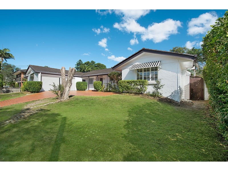 15 Mayfield Street, Ascot QLD 4007