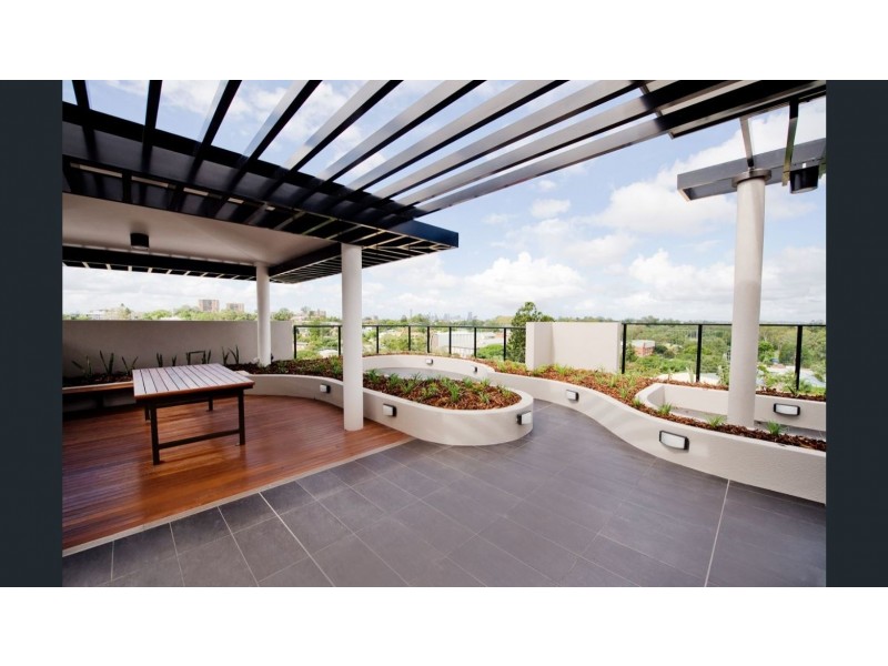 204/121 Clarence Road, Indooroopilly QLD 4068