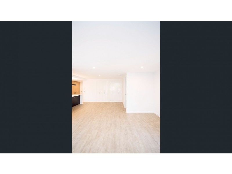 202/147 Sir Fred Schonell Drive, St Lucia QLD 4067