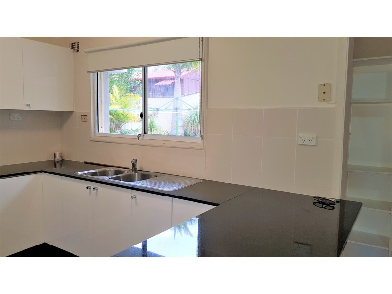 2 Ambleside Drive, Castle Hill NSW 2154