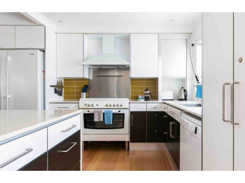 24 Albert Street, Semaphore SA 5019