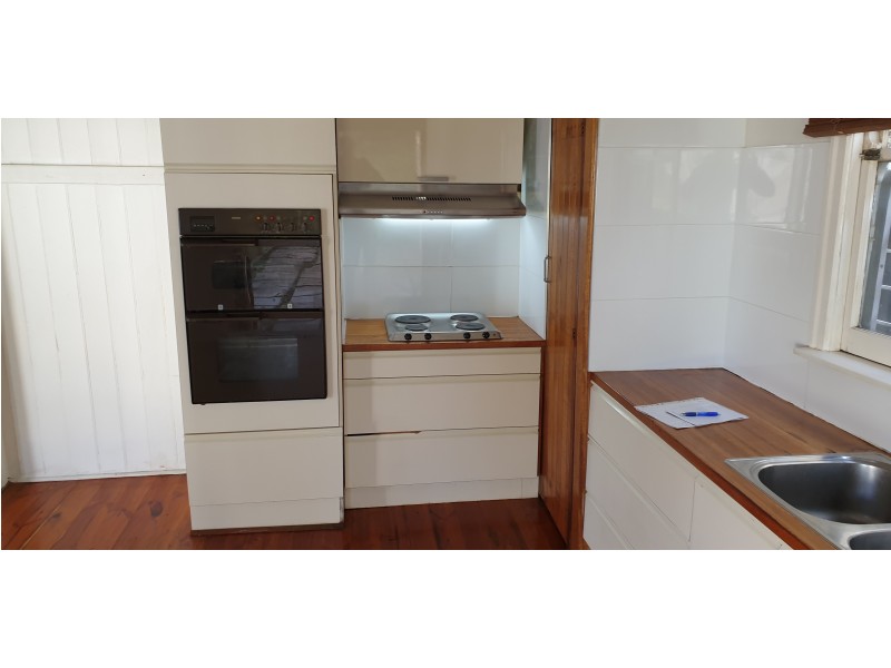 31 Wambool Street, Bulimba QLD 4171