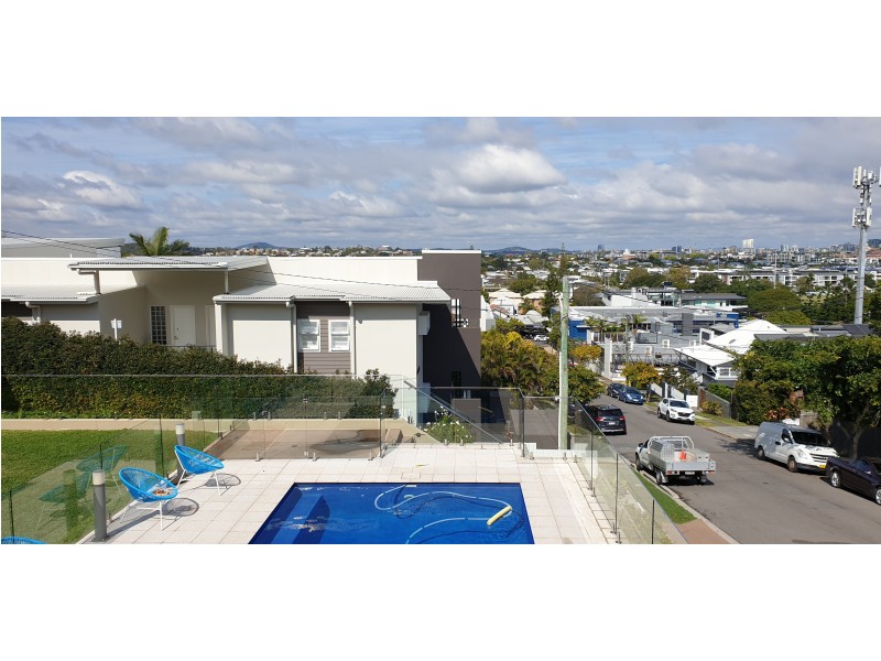 31 Wambool Street, Bulimba QLD 4171