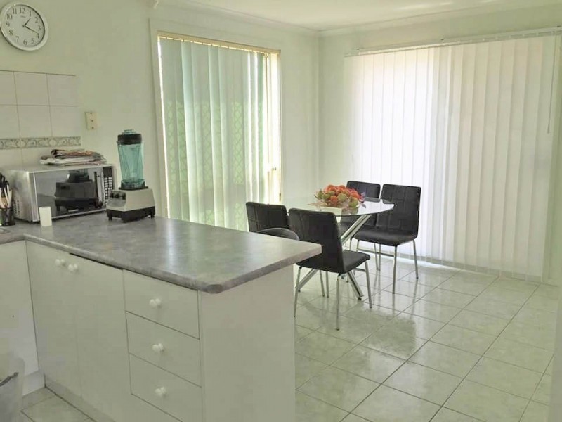 30/30 Deer Street, Deer Park VIC 3023