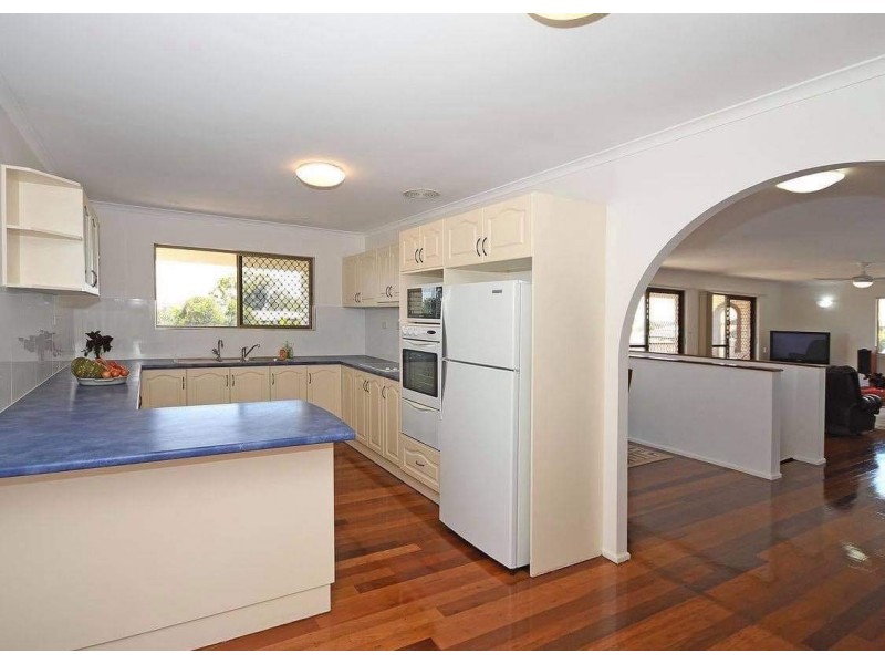 21 Moonbi Street, Scarness QLD 4655