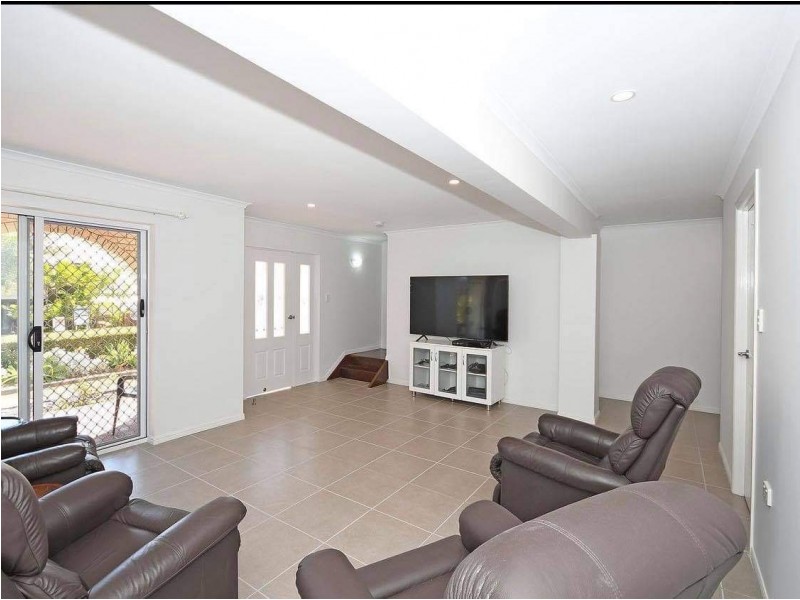 21 Moonbi Street, Scarness QLD 4655