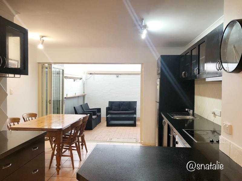 6/7 O’Halloran Lane, Mosman Park WA 6012