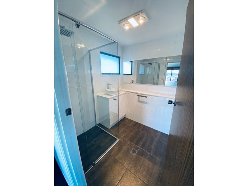 103 Oateson Skyline Drive, Seven Hills QLD 4170