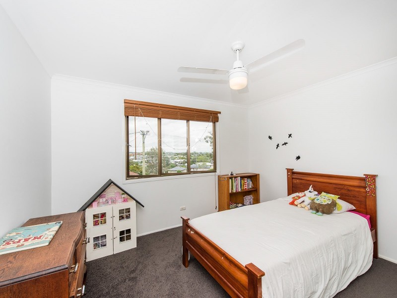 103 Oateson Skyline Drive, Seven Hills QLD 4170