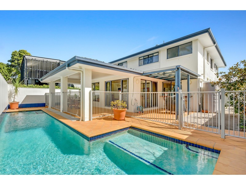 27 Doncaster Street, Hendra QLD 4011