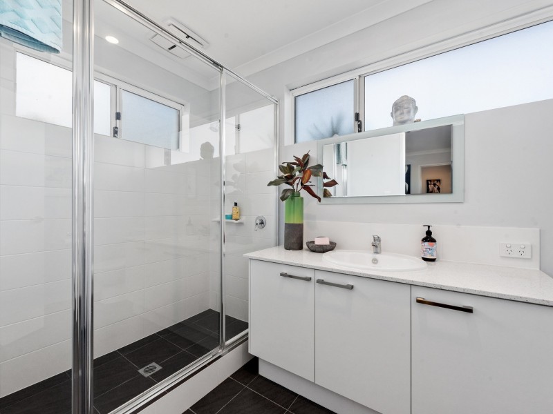 13 Capilano Avenue, Yanchep WA 6035