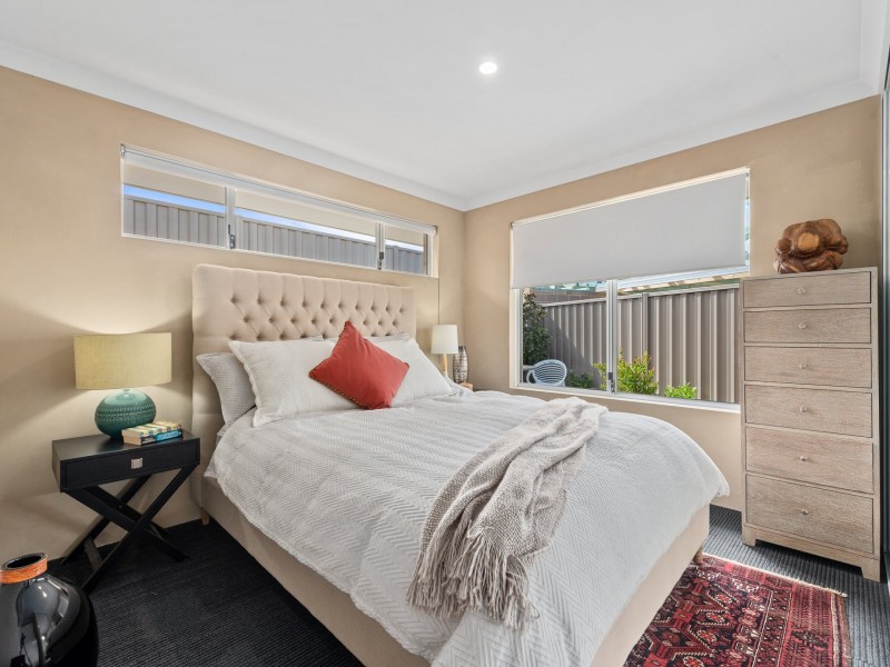 13 Capilano Avenue, Yanchep WA 6035