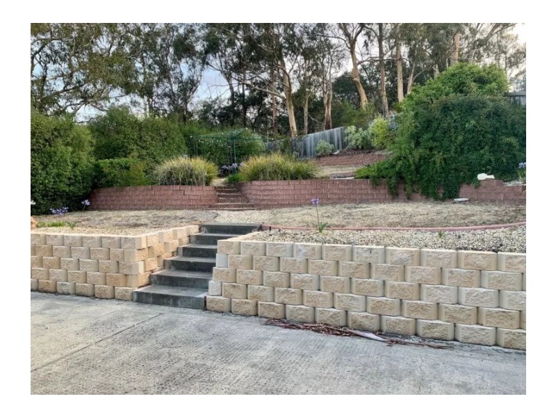 18 Jabez Crescent, Lenah Valley TAS 7008
