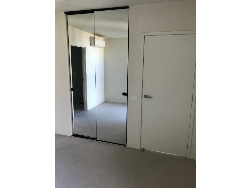 1708/8 Daly Street, South Yarra VIC 3141