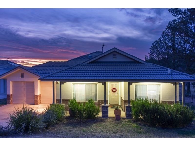 1B Cluny Road, Armidale NSW 2350