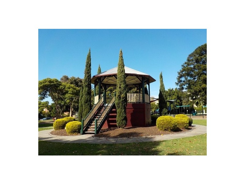 2/20 Victoria Street, Elsternwick VIC 3185