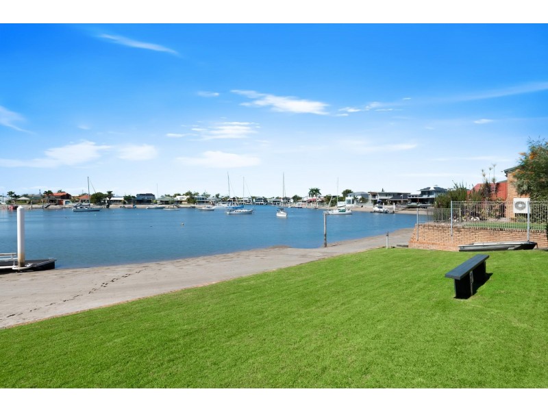 8/7-9 Carinya Street, Mooloolaba QLD 4557