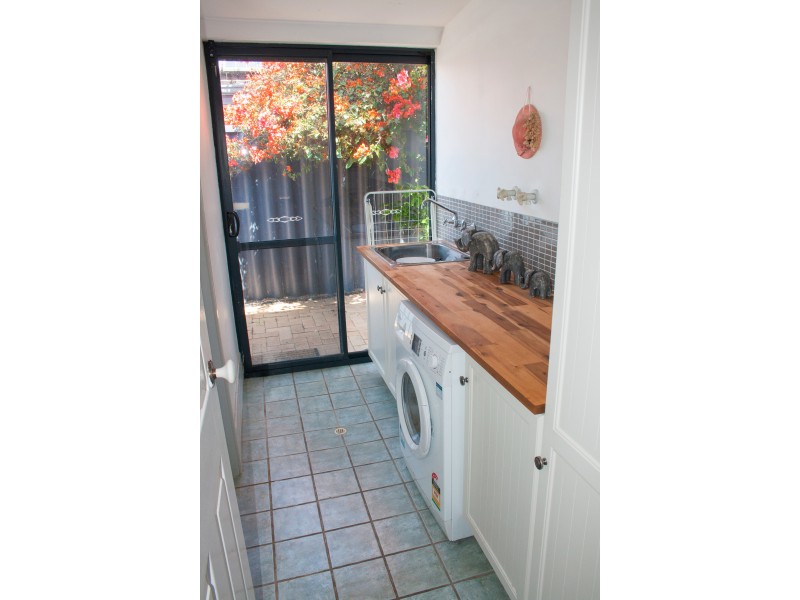 4 Bembridge Loop, Hocking WA 6065