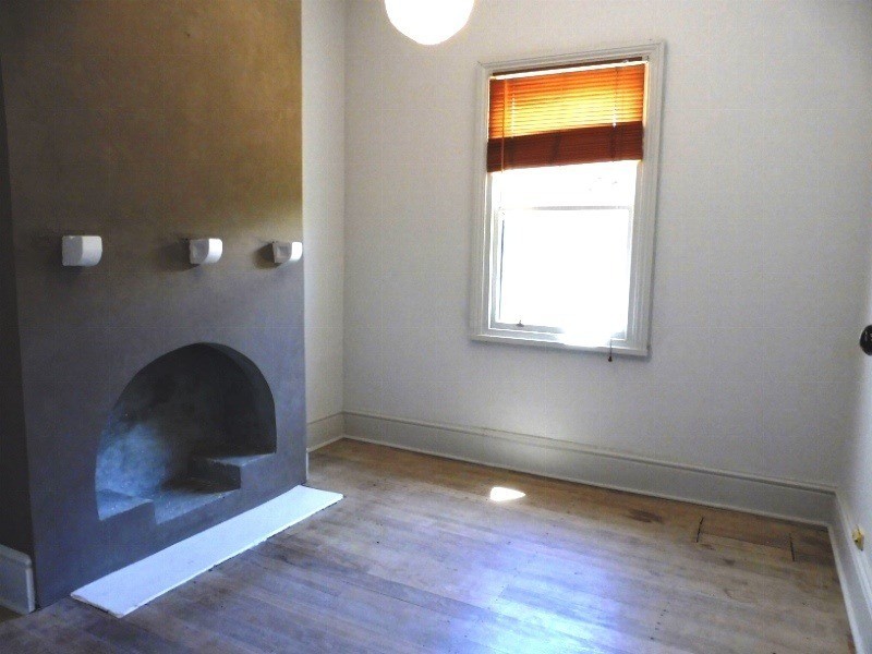 33 King William Street, South Fremantle WA 6162