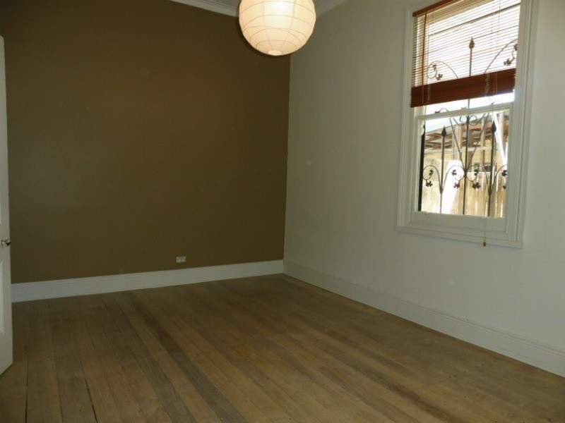 33 King William Street, South Fremantle WA 6162