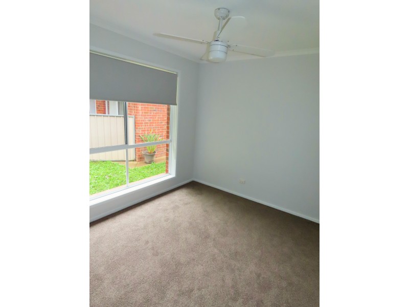 1/2 Gentle Road, Tangambalanga VIC 3691