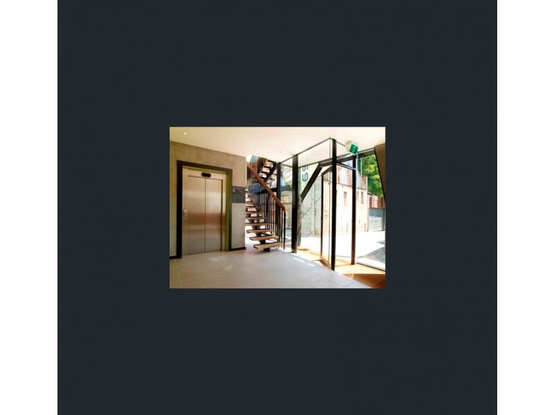 513/2 Eastern Place, Hawthorn East VIC 3123