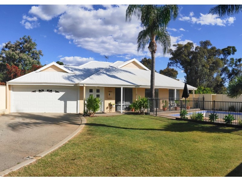 132A Chittering Road, Bullsbrook WA 6084