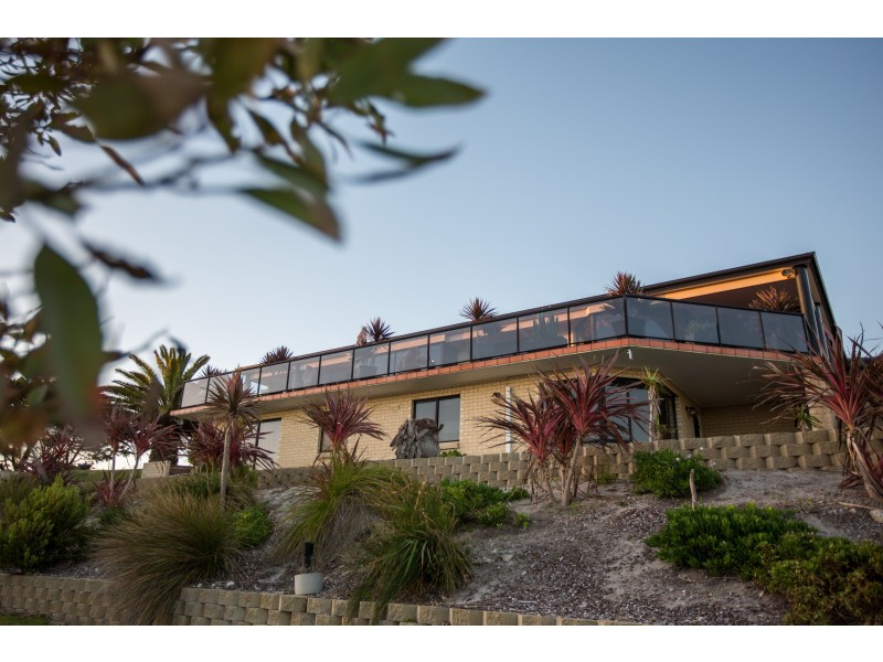 19 Peek Road, West Beach WA 6450