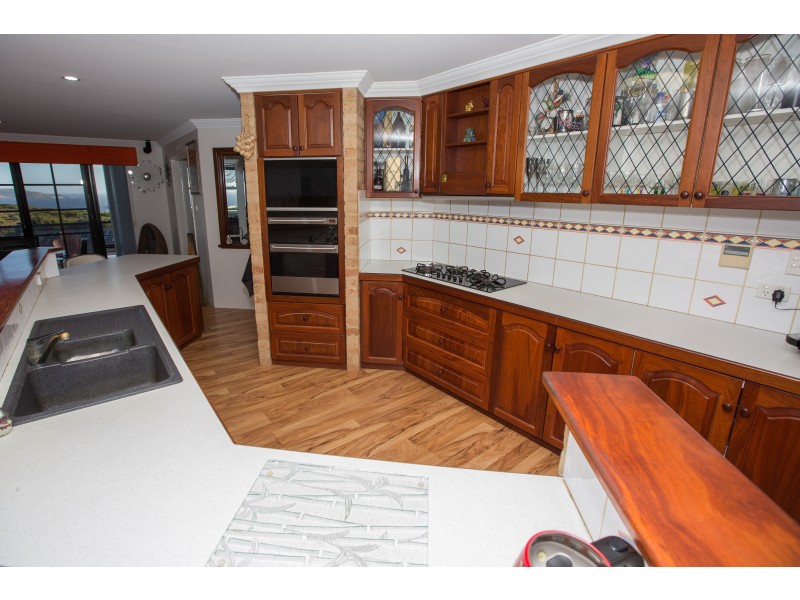 19 Peek Road, West Beach WA 6450