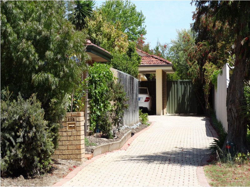 2/23 Clydesdale Street, Como WA 6152