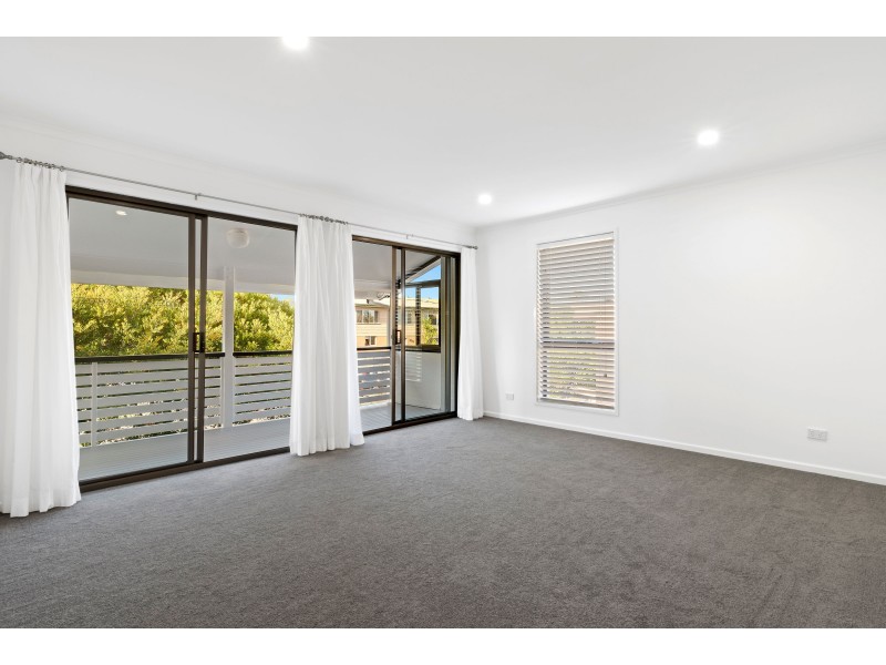 18 Culla Culla Street, Battery Hill QLD 4551