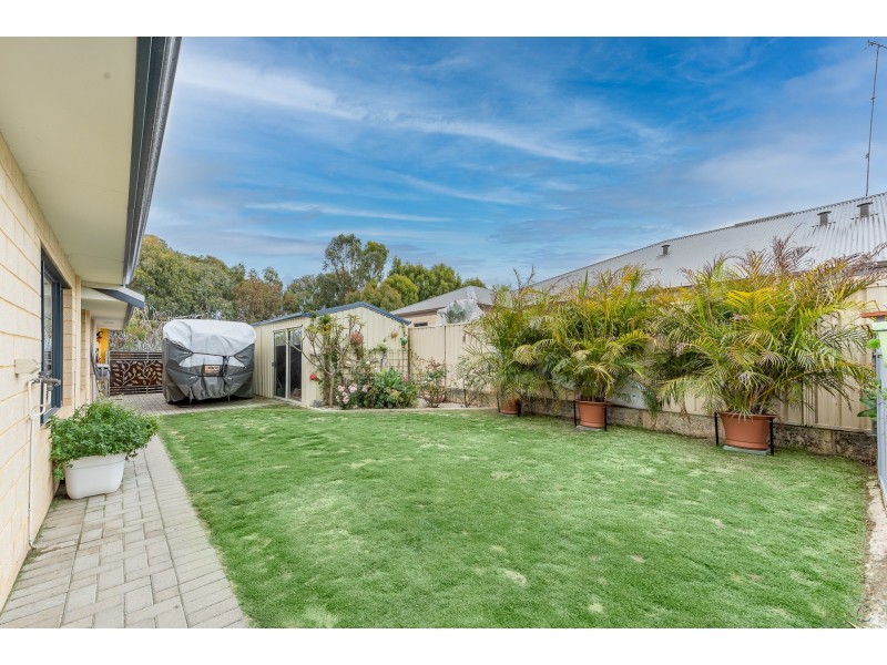 33 Carnaby Drive, Dawesville WA 6211